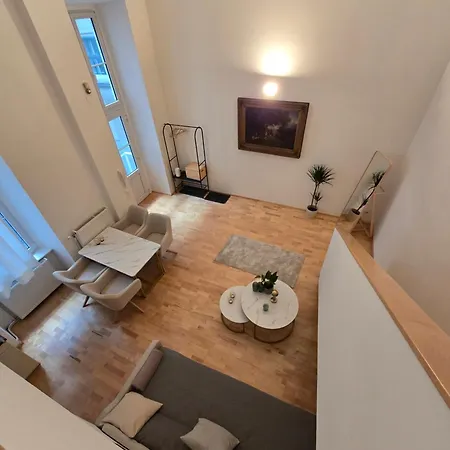 Charmante Hofwohnung Im Herzen Von Wien Exterior photo