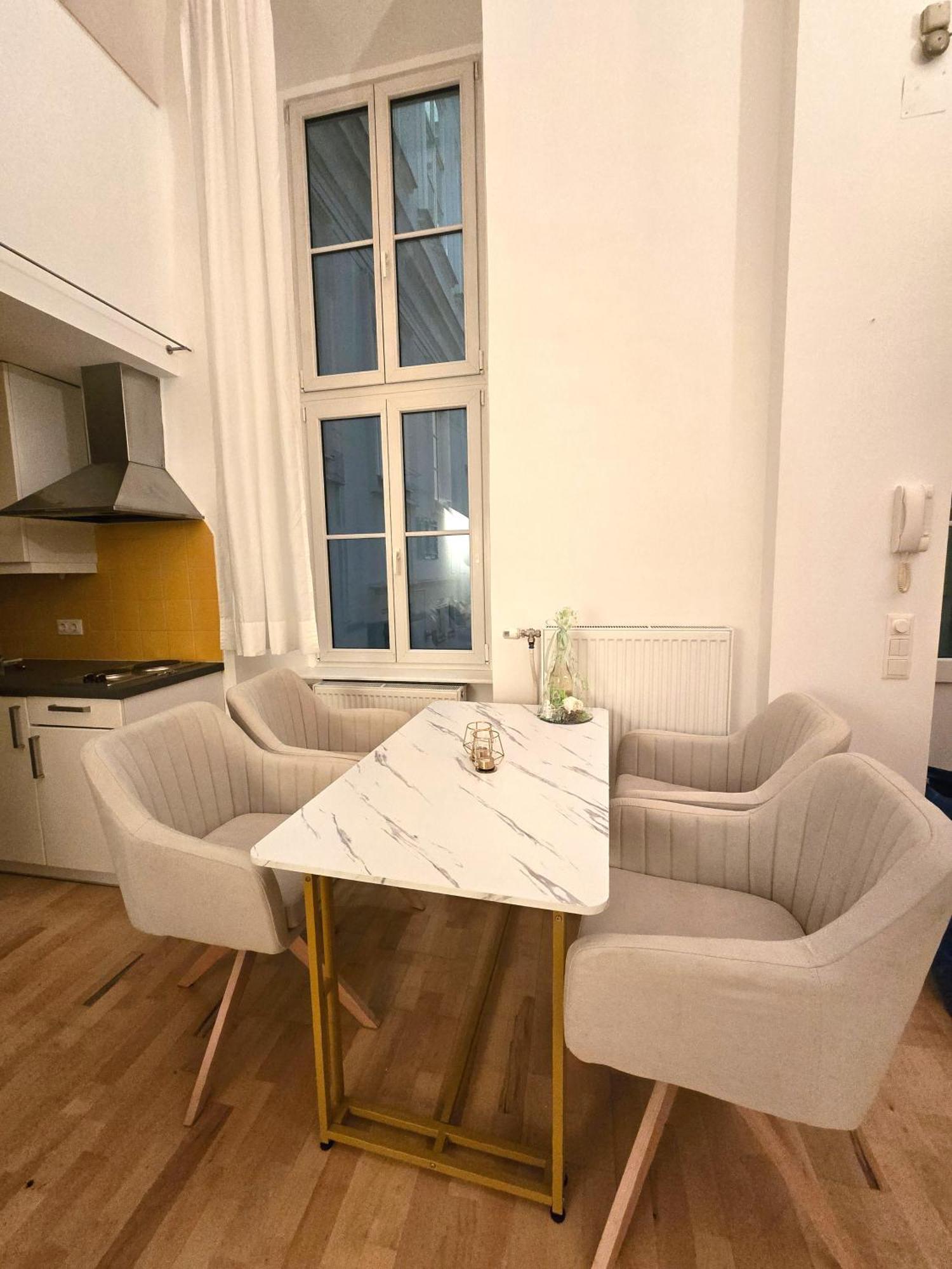 Charmante Hofwohnung Im Herzen Von Apartamento Viena